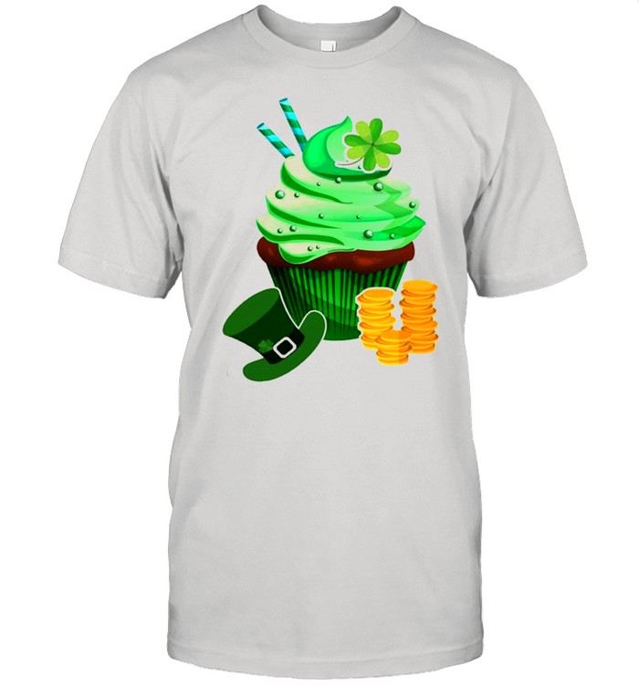 St Patrick’s Day Cute Cupcake  Classic Men's T-shirt