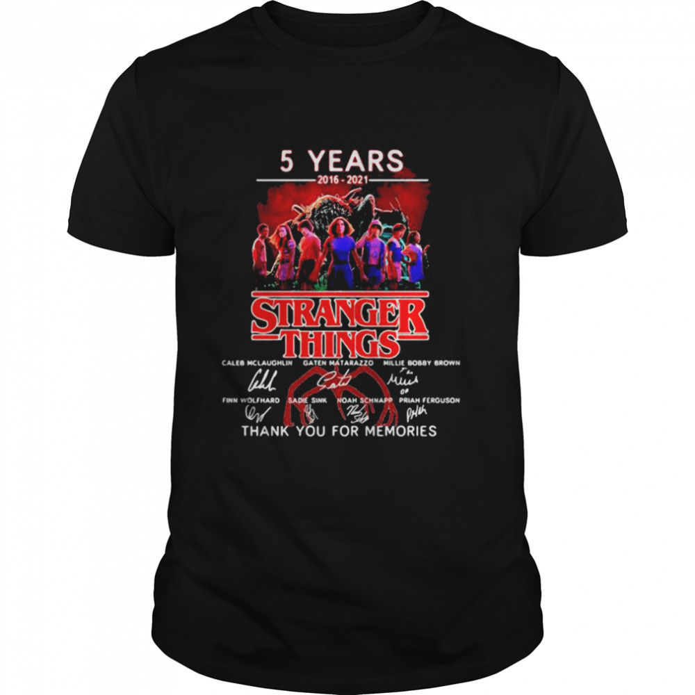 5 Years 2016 2021 Stranger Things Thank You For The Memories Signature  Classic Men's T-shirt