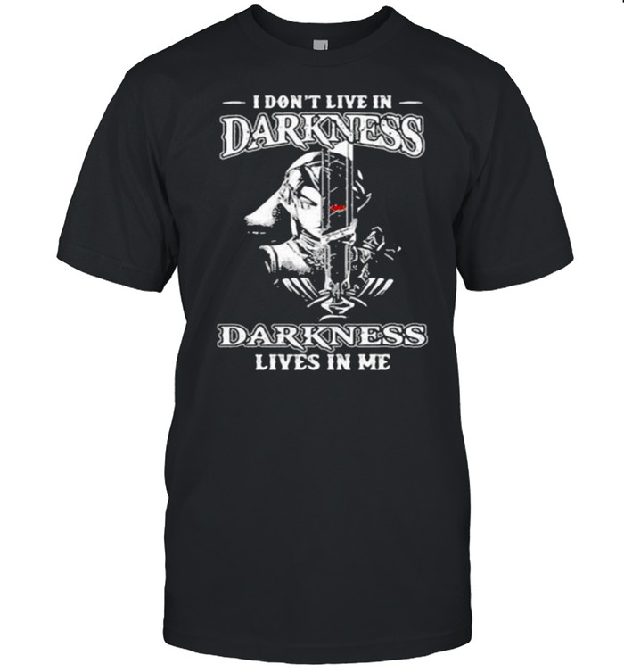 I dot live in darkness live in me shirt Classic Men's T-shirt