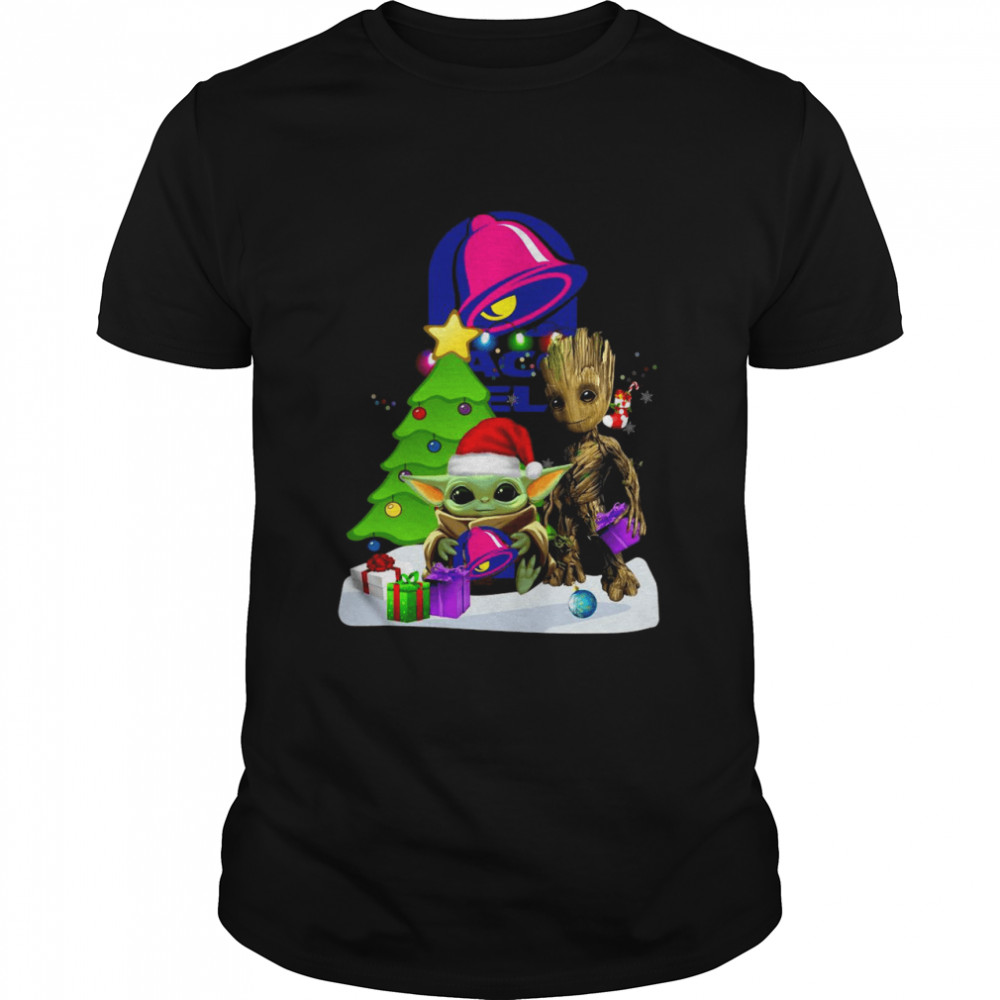 santa Bigfoot and Baby Yoda hug Taco Bell Snow Christmas Tree shirt