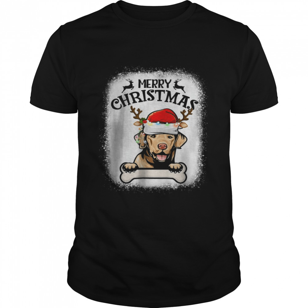Bleached Chesapeake Bay Retriever Santa Hat Merry Christmas T-Shirt