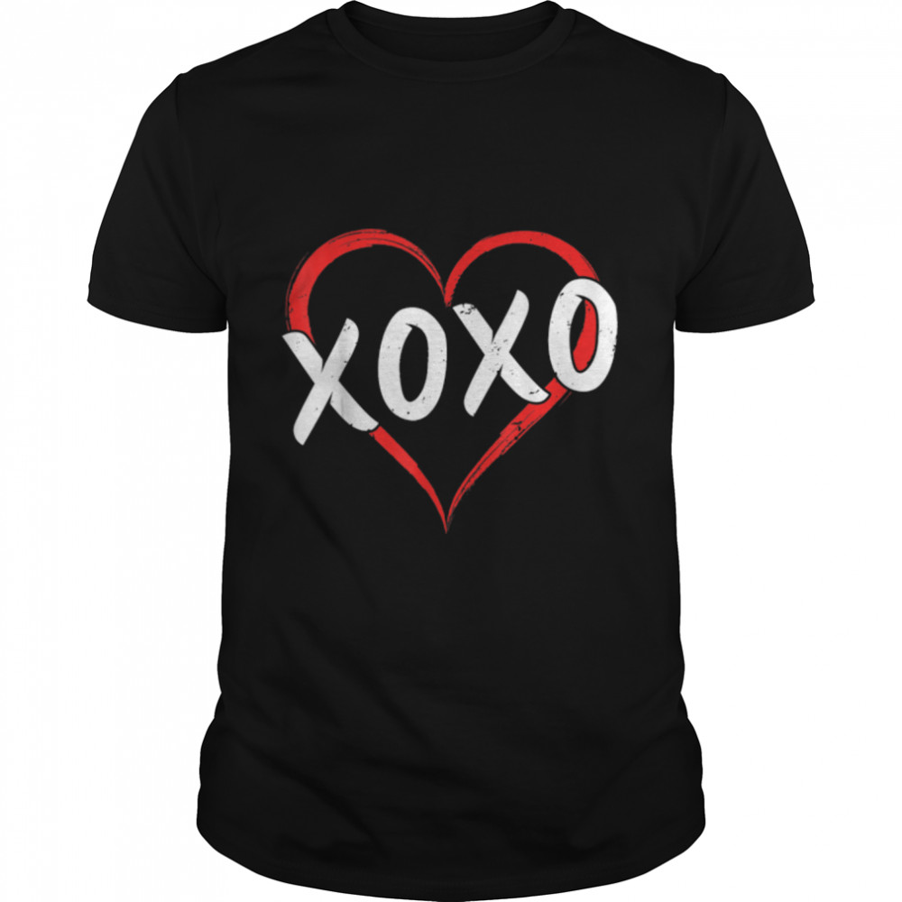 Funny XOXO Valentine's Day Hearts Love Hugs Kisses T-Shirt B09NRC61GV
